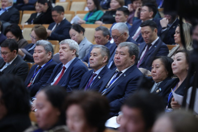 Ил Тумэн 23 декабря рассмотрит во втором чтении законопроект о местном самоуправлении / Дьулустаан Сергеев   