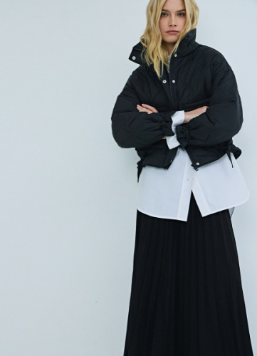 Утеплённая короткая куртка, Черный