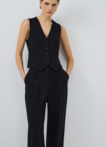 Жилет из поливискозы, Черный