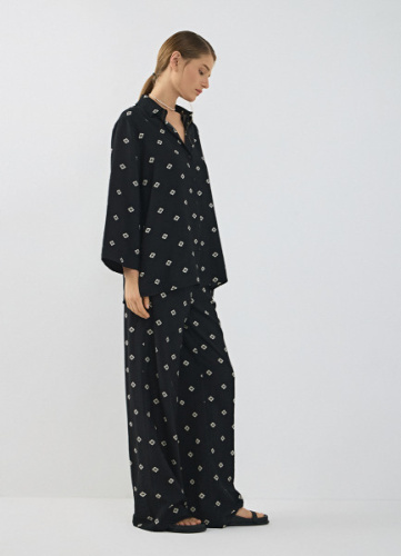 Широкие брюки, Черный