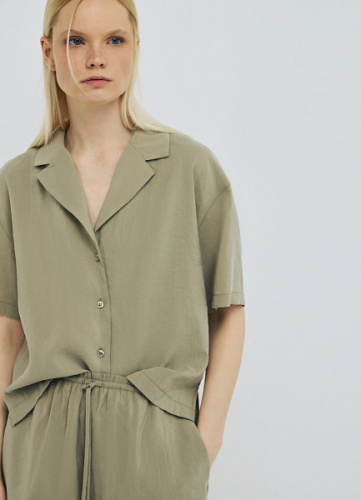 Блузка с английским воротником из модала, Зеленый