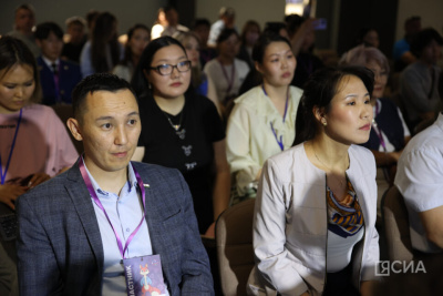 95,5 тыс. рублей в месяц в среднем зарабатывала российская молодёжь в 2025 году / ЯСИА   