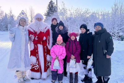 Новогодние акции проведут для детей в Алданском районе / ЯСИА   