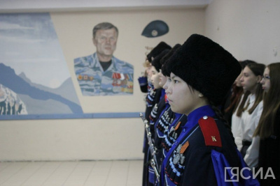 В Якутске открыли четыре патриотических мурала / Николай Борисов Якутск Якутск Республика Саха (Якутия)