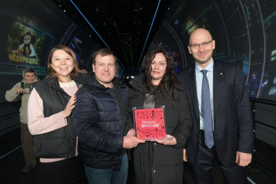 Трехмиллионный посетитель выставки «Россия» получил открытку от Владимира Путина / ЯСИА   