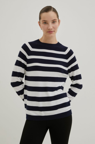 Джемпер в полоску свободного силуэта