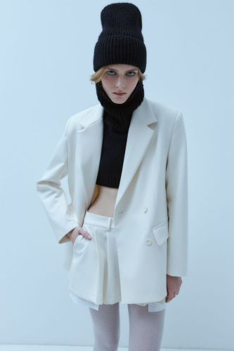 Юбка в длине мини из капсулы Карины Нигай