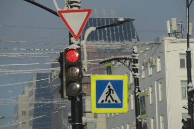 В Якутске запускают эксперимент со светофорами на оживленных перекрестках / ЯСИА   