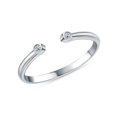 Серебряное кольцо с фианитами