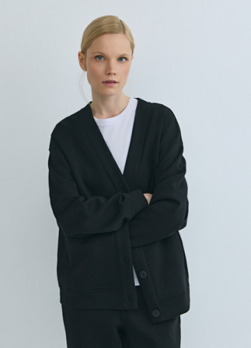 Кардиган с вышивкой, Черный