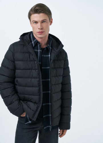 Базовая ультралёгкая куртка с капюшоном, Черный