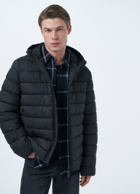 Базовая ультралёгкая куртка с капюшоном, Черный