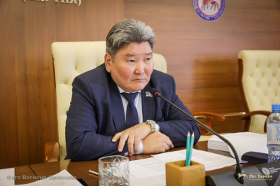 Зампред парламента Якутии Юрий Николаев: экономика республики ставит новые рекорды / ЯСИА   