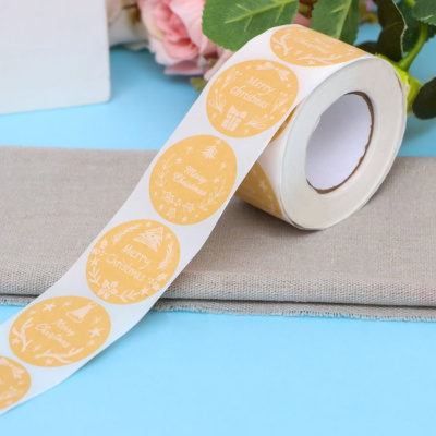 Наклейки крафт в рулоне "НГ",500 шт,3,8 х 3,8см