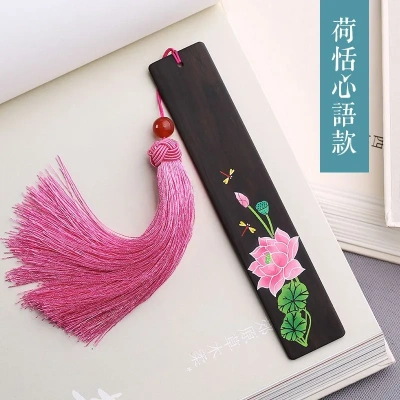 Закладка для книг "Безмятежный лотос" (сандаловое дерево)