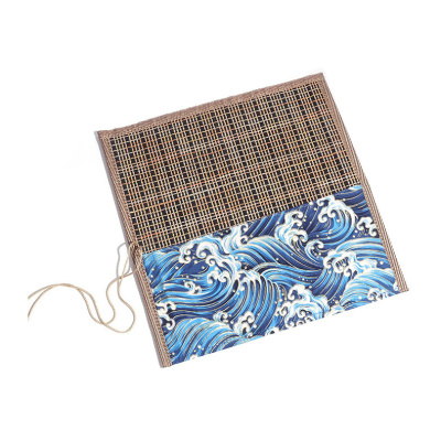 Футляр для кистей "Облака рассеиваются, волны скручиваются"