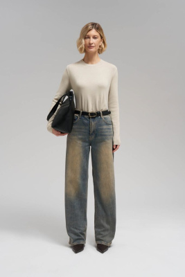 Легкий базовый джемпер прямого кроя