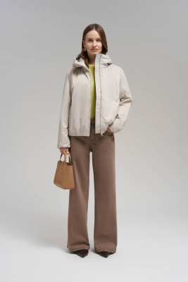 Утепленная куртка с искусственным наполнителем