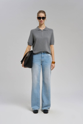 Легкий джемпер-поло полуприлегающего кроя