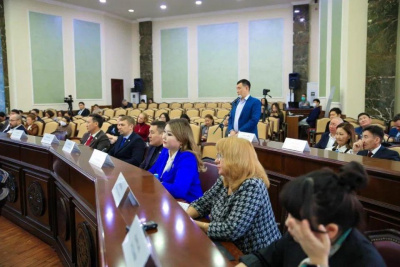 Депутаты Гордумы утвердили бюджет Якутска и поддержали переименование улицы Автодорожной / ЯСИА Якутск Якутск Республика Саха (Якутия)