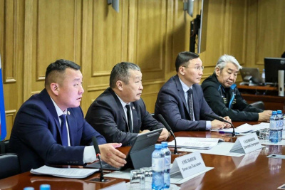 Коммунальщики и энергетики Якутии переходят на усиленный режим работы / ЯСИА   