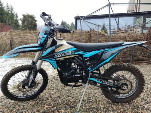 Мотоцикл AVANTIS ENDURO 250 DOHC PRO EFI EXCLUSIVE ARS Б/У
