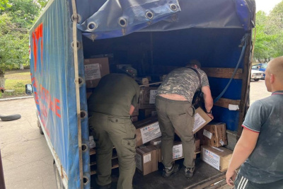 Помощь от всей страны: в гуманитарной миссии ЕР участвуют жители всех регионов / ЯСИА   