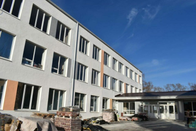 Якутия в 2024 году восстановит 46 объектов в городе Кировское ДНР / ЯСИА   