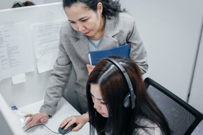 Свыше 300 звонков поступило на региональную горячую линию 122 с начала года / ЯСИА   