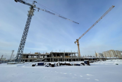 При строительстве SMART-поликлиники в Якутске используются более 500 устройств охлаждения грунта / ЯСИА Якутск Якутск Республика Саха (Якутия)