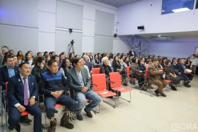 В День печати в Якутске отметили лучших работников отрасли /    