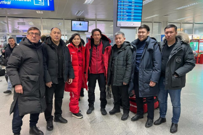 В Якутск прибыл экс-капитан сборной России по футболу Алексей Смертин / ЯСИА   