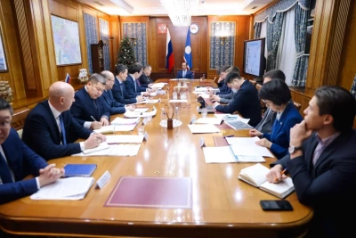 Итоги работы «Саханефтегазсбыта» за 2023 год рассмотрели на совещании главы Якутии / ЯСИА   