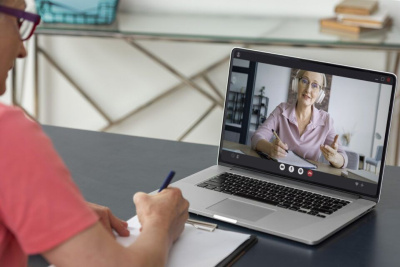 Совместный урок ко Всемирному дню безопасного интернета запустили Авито и Skyeng / ЯСИА   