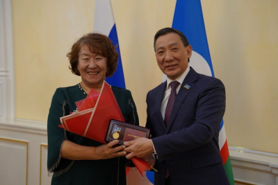 В Якутске наградили педагогов в сфере культуры и искусства республики / Мария Горохова Якутск Якутск Республика Саха (Якутия)