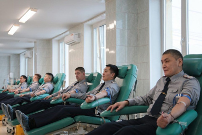 Сотрудники УФСИН Якутии сдали кровь / ЯСИА   