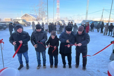 Многоквартирный дом для переселенцев из аварийного жилья ввели в якутском село Дюпся / ЯСИА   