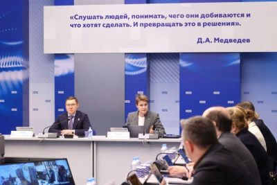 Владимир Якушев озвучил предложения по поводу разработки стратегии развития образования / ЯСИА   