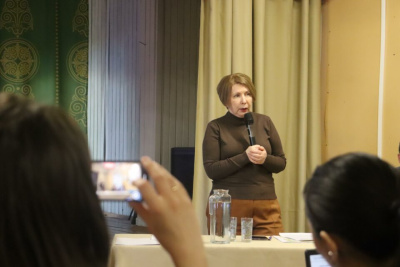 Правительственная группа отчиталась перед населением сёл Чамча и Орто-Нахара Ленского района / ЯСИА   