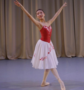 Студентка Якутской балетной школы стала стипендиатом Фонда Светланы Захаровой / ЯСИА   