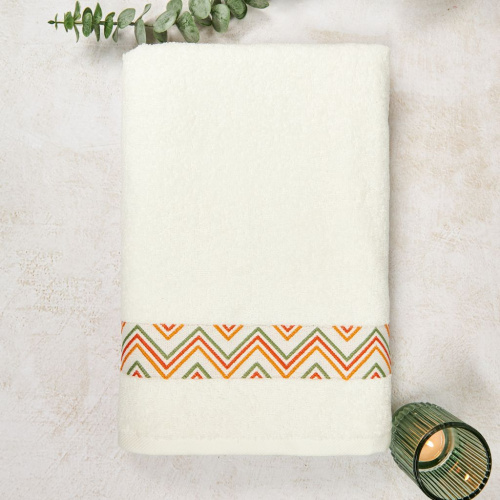 Полотенце махровое Frivolo, белое