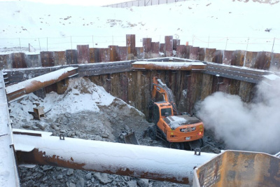 К лету на стройке Ленского моста планируют задействовать до 400 человек / ЯСИА   