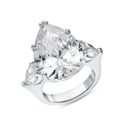 Серебряное кольцо с фианитами