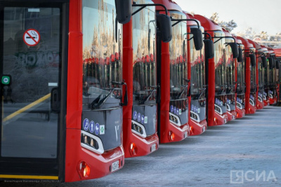 50 новых автобусов начнут курсировать по Якутску / Нарыйа Пахомова   