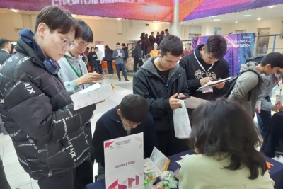 Более 1,2 тысячи выпускников трудоустроили в Якутии по подписанным с работодателями соглашениям / ЯСИА   Республика Саха (Якутия)