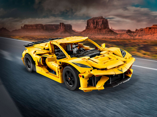 Technic 42205 Конструктор Chevrolet Corvette Stingray