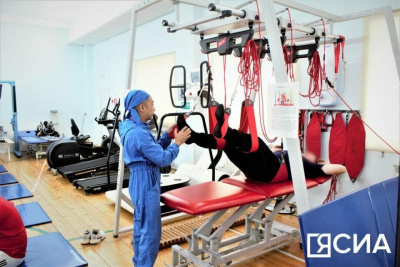 В медучреждениях Якутии бойцам СВО и их семьям организован «зелёный коридор» / Майя Гоголева   