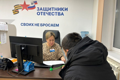 В Якутии специалисты оказывают психологическую помощь участникам СВО / Иван Неустроев   Республика Саха (Якутия)