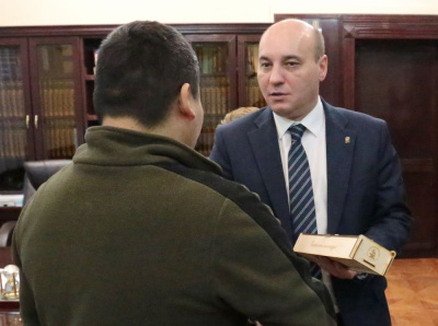 Армейское утро /    