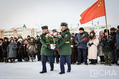 В Якутске отметили 80-летие освобождения Ленинграда от фашистской блокады / Анна Лебединская Якутск Якутск Республика Саха (Якутия)